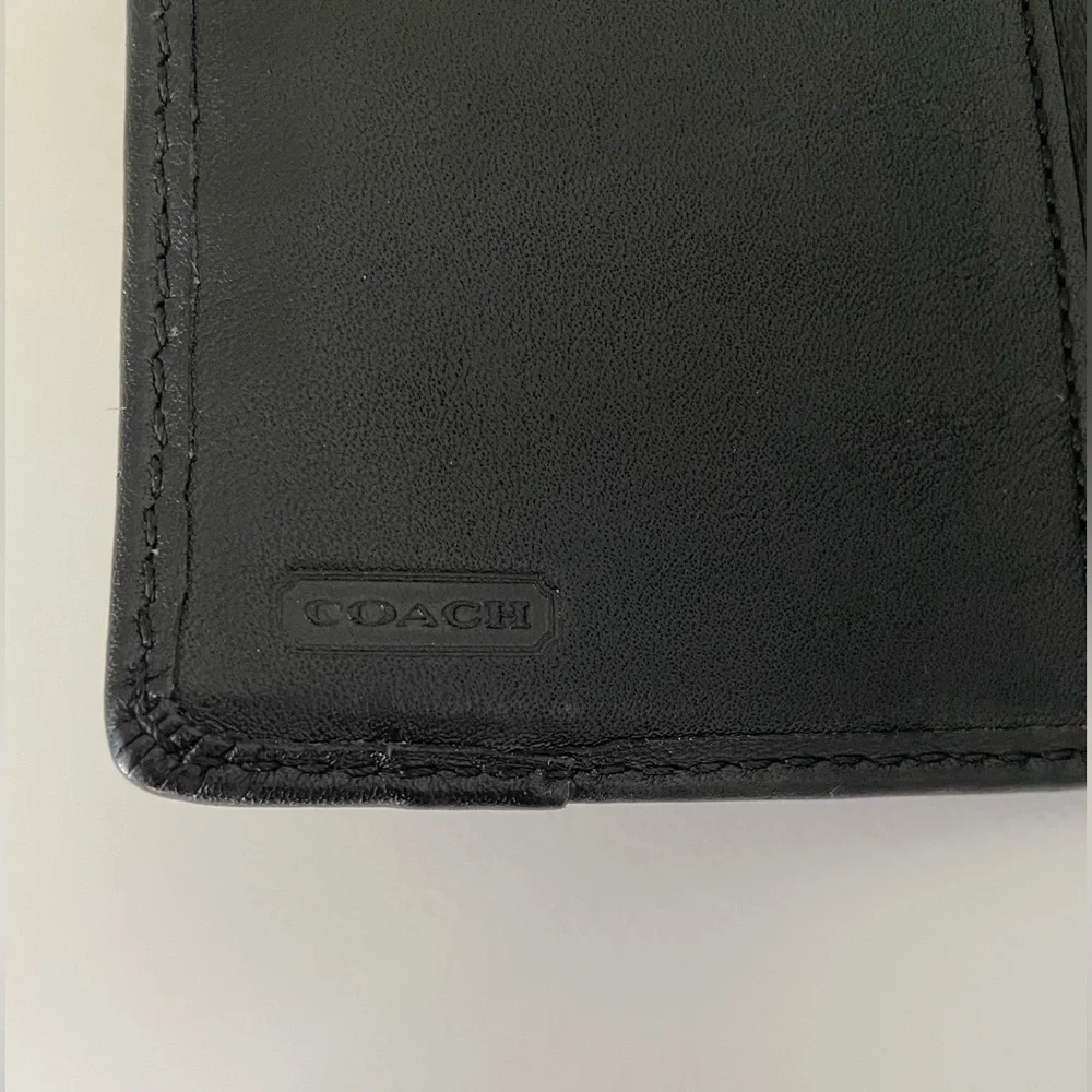 Coach Vintage Soho Pleated Leather Wallet Y2k